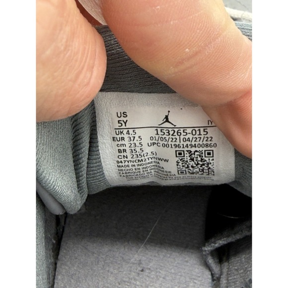 Nike Air Jordan 12 Retro GS Stealth Grey White 153265-015 Youth Size 5Y